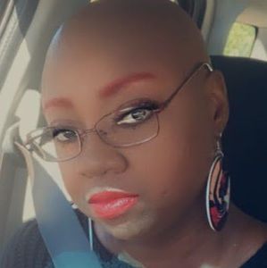 Meet your Posher, Ebony